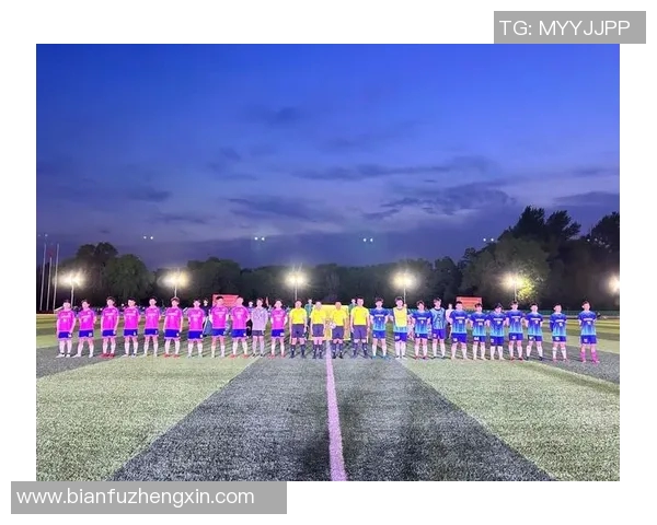 年青人挑战曼联的勇气与激情在绿茵场上绽放的青春风采